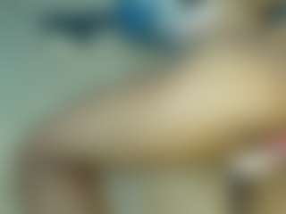Live cam show with Joha-15 - Moaning on Porn Luv