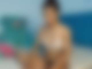 Live cam show with Joha-15 - Athletic on Camsoda Late Night