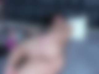 Live cam show with abigail-johnson - Striptease Granny on Strip Flash - Live Sex Shows