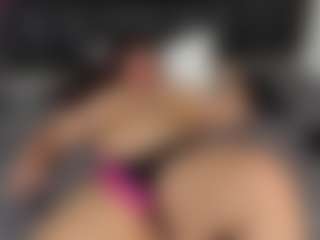 Show en direct avec abigail-johnson - Granny Big Tits sur Camsoda