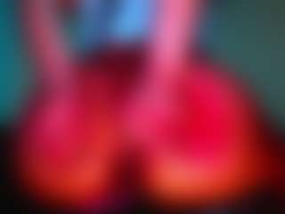 loisfer28's Live Sex Cam Show