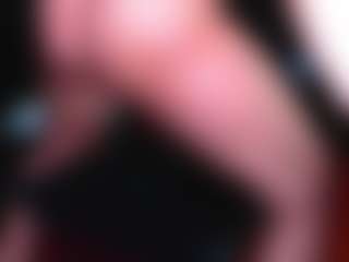 loisfer28's Live Sex Cam Show