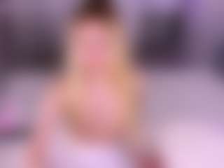 Live cam show with MarqueriteWieberg - Normal on Camming Site