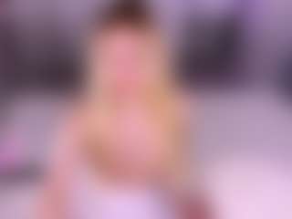 Live cam show with MarqueriteWieberg - Cute on Camming Site