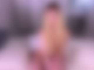 Live cam show with MarqueriteWieberg - Erotic Dance on Camsoda