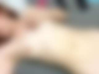 Live cam show with RosauraGalam - No Smoking on instabang