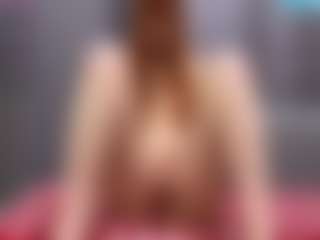 Live cam show with RosauraGalam - Brown Hair on alttransgirls