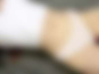 Live cam show with RosauraGalam - Cum on Chatstar