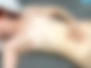 Live cam show with RosauraGalam - Ebony on Hubzter Live | georgia