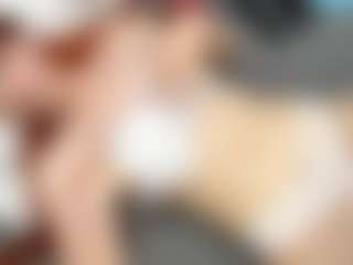 RosauraGalam's Live Sex Cam Show