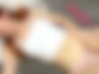 Live cam show with RosauraGalam - Small Tits on Camiplay Live