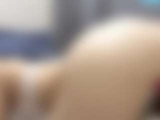 RosauraGalam's Live Sex Cam Show