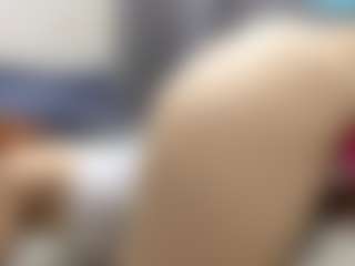 Live cam show with RosauraGalam - Black Shaved Pussy on EXY