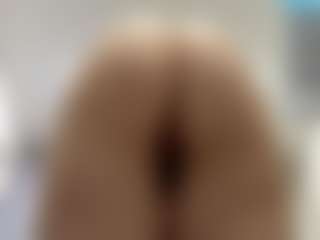 RosauraGalam's Live Sex Cam Show