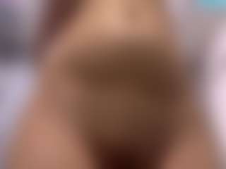 Live cam show with RosauraGalam - Facial Piercings on instabang