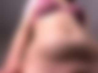 RosauraGalam's Live Sex Cam Show
