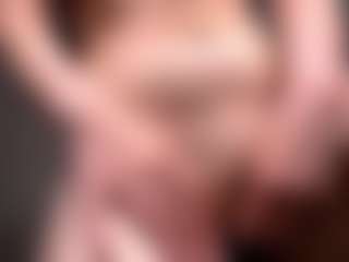 RosauraGalam's Live Sex Cam Show