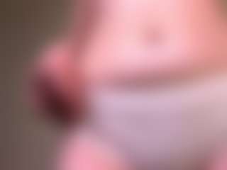 RosauraGalam's Live Sex Cam Show