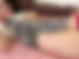 Live cam show with RossieJablonowski - Moaning on Camsoda