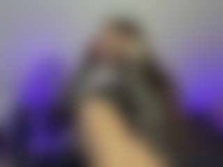 Live cam show with Annie - Ride Torso on luckytryst.com