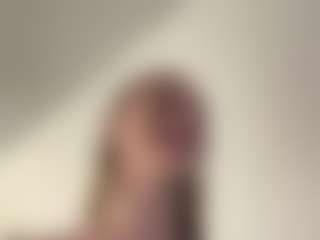 Live cam show with Annie - Muscle on Camsoda