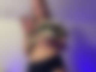 Annie's Live Sex Cam Show