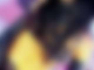 Live cam show with SexyJuliaa01 - Smoking on Camming Site