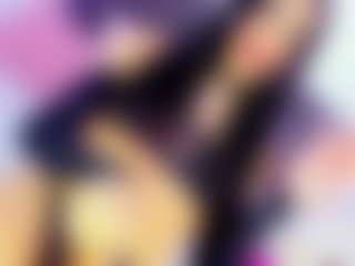 SexyJuliaa01's Live Sex Cam Show