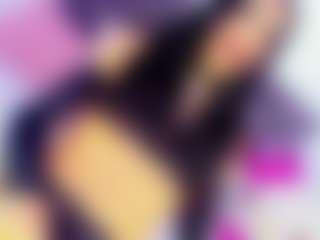 SexyJuliaa01's Live Sex Cam Show