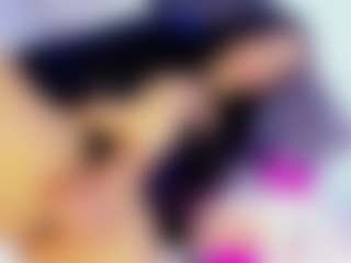 SexyJuliaa01's Live Sex Cam Show