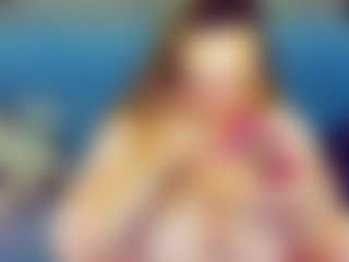 QueenMargo18's Live Sex Cam Show