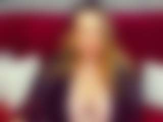 Live cam show with QueenMargo18 - Blonde Hair MILF on Free Soda