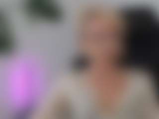 Live cam show with CinderellaMoon - Joi on live18s.com