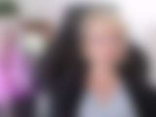Live cam show with CinderellaMoon - Body Massage on CamClone