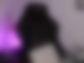 Live cam show with CinderellaMoon - Blue Eyes on CamwithHer
