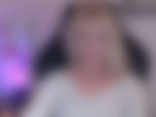 Live cam show with CinderellaMoon - Teasing on intimatelivegirls.com