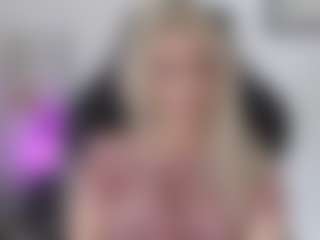 Live cam show with CinderellaMoon - Body Massage on Camsoda