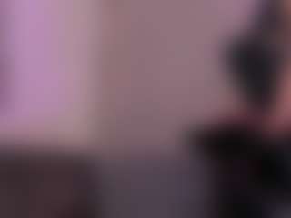 FoxxyDolce's Live Sex Cam Show