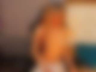FoxxyDolce's Live Sex Cam Show