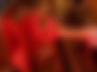 Live cam show with FoxxyDolce - Brown Eyes on Dare Cams