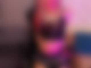 Live cam show with FoxxyDolce - HD on Free Soda