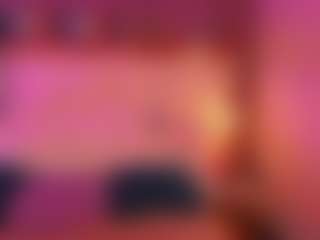 Live cam show with FoxxyDolce - Anal Toys on Hubzter Live