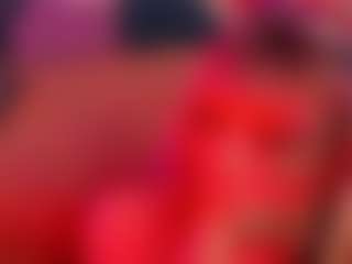 Live cam show with FoxxyDolce - Orgasm on TeamSkeetLive