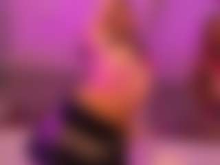 Live cam show with FoxxyDolce - Drinking on live18s.com