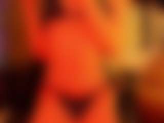 FoxxyDolce's Live Sex Cam Show