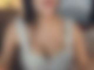 Live cam show with KimberlieWinningham - Gray Eyes on Camsoda