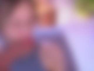 Show di cam dal vivo con Sharlie - Facial su Camsoda