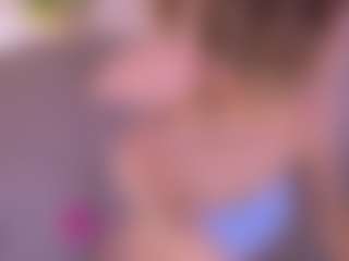 Live cam show with Sharlie - Facial on Fling VIP Chat