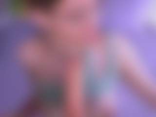 Live cam show with Sharlie - Hairy on CamwithHer