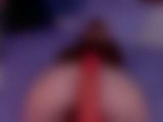 Live cam show with Sharlie - Blue Eyes on chickslive.net